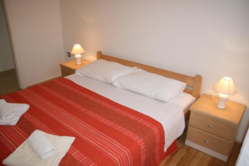 Apartments Karabaic Krk Krk Town Kültér fotó