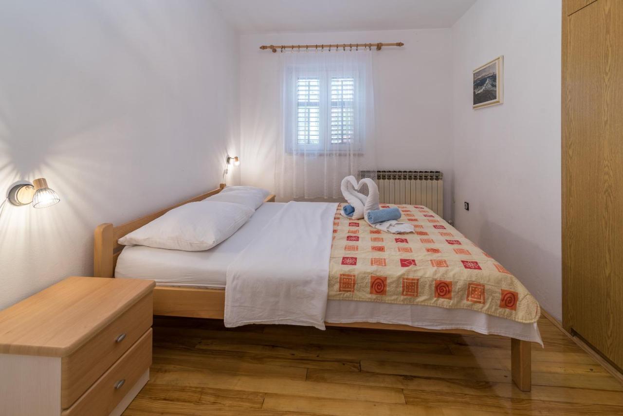 Apartments Karabaic Krk Krk Town Kültér fotó