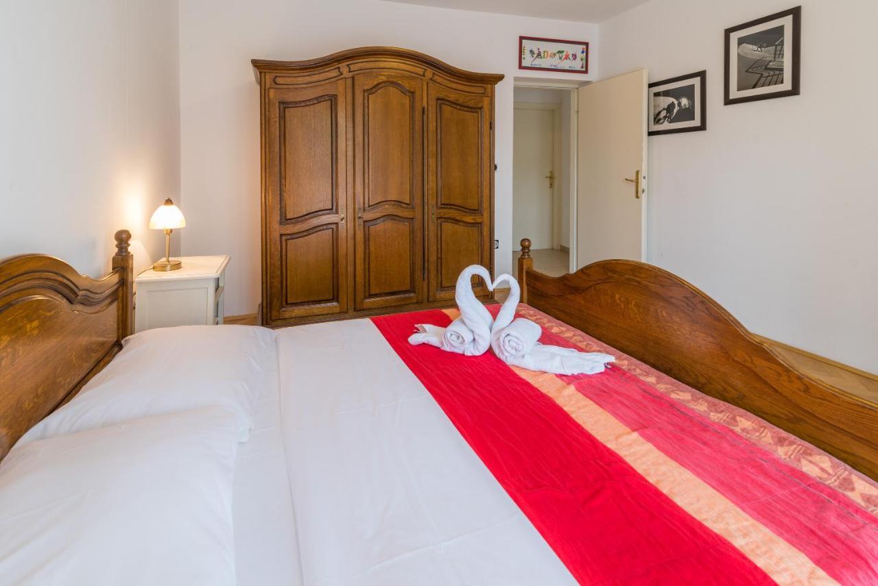 Apartments Karabaic Krk Krk Town Kültér fotó